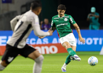 Palmeiras tenta evitar roteiro de 2025 em sequência decisiva no Brasileirão