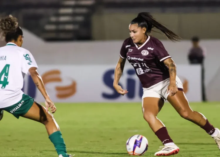 Ferroviária bate Palmeiras e mantém liderança no Paulistão Feminino