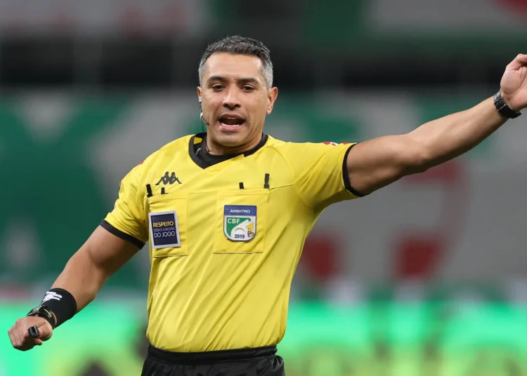 Palmeiras x Chapecoense: CBF define arbitragem para jogo do Brasileirão