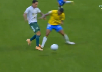 Allan é suspenso pelo STJD por cartão vermelho em Palmeiras e Chapecoense