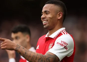 Gabriel Jesus prioriza Inglaterra e afasta volta ao Palmeiras